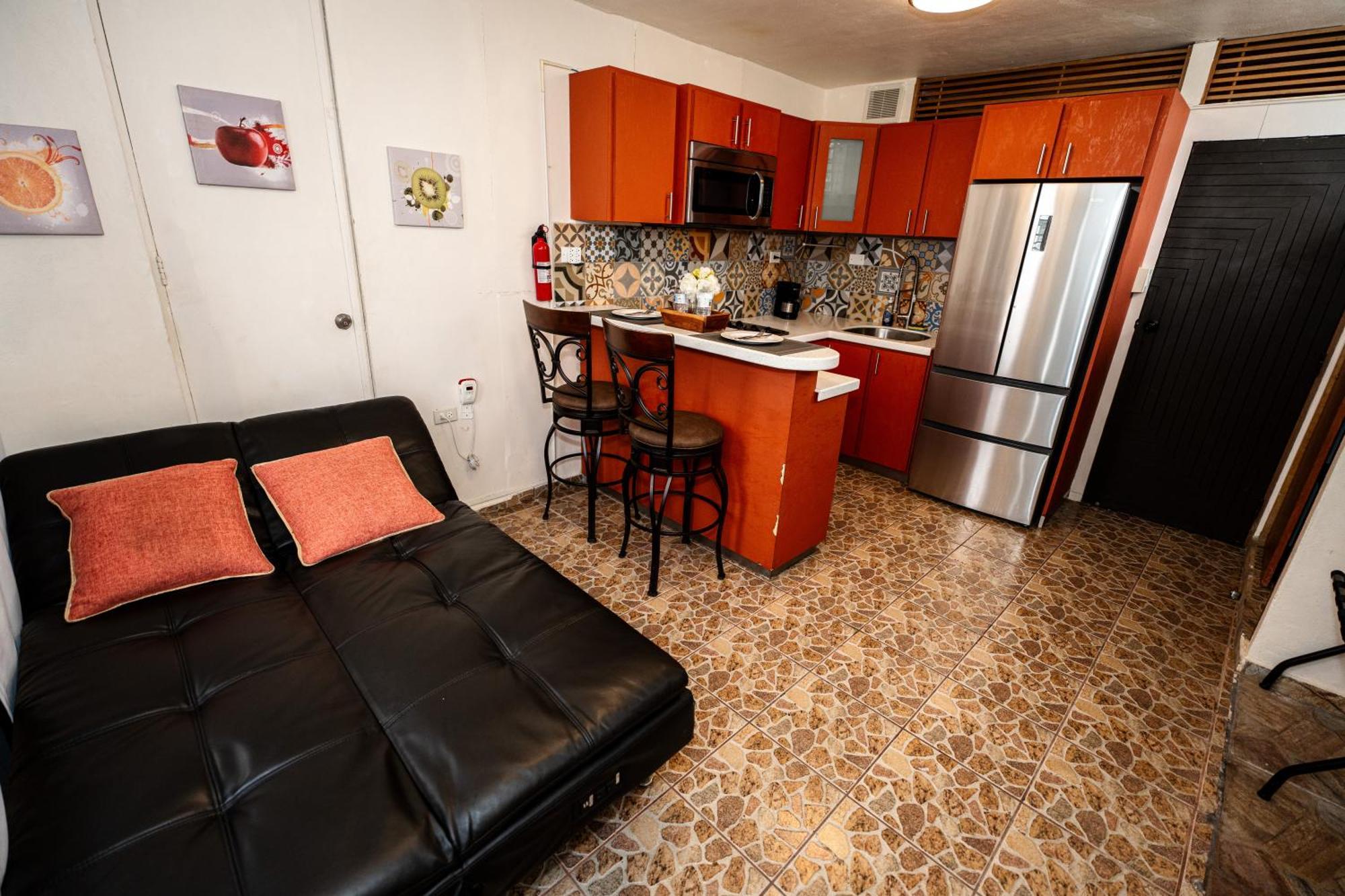Cozy Studio Retreat With Private Parking And Free Laundry Ponce Esterno foto